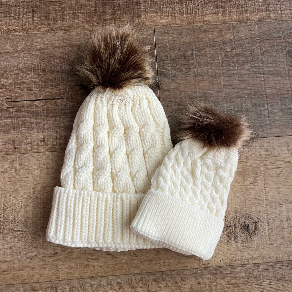 Charming Cream Knit Hat Set with Faux Fur Pom-Poms
